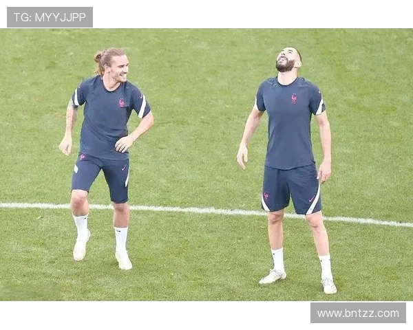 法国足协计划明年为格列兹曼举行隆重致敬仪式表达崇高敬意